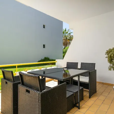 Al - Sol Nascente 1 Modern Ground Floor, Vilamoura